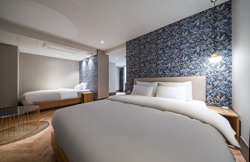 Siheung Hotel | Brown Dot Wolgot Branch