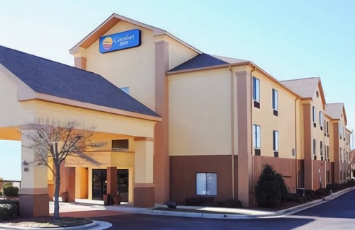 Garner Hotel | Comfort Inn Garner Clayton I-40