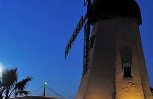 Ceres Hotel | Howard Johnson by Wyndham Modesto Ceres