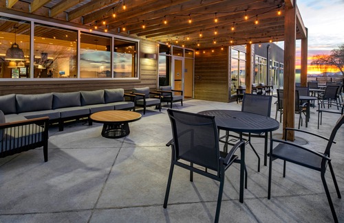 Downtown Klamath Falls Hotel | Fairfield Inn & Suites by Marriott Klamath Falls