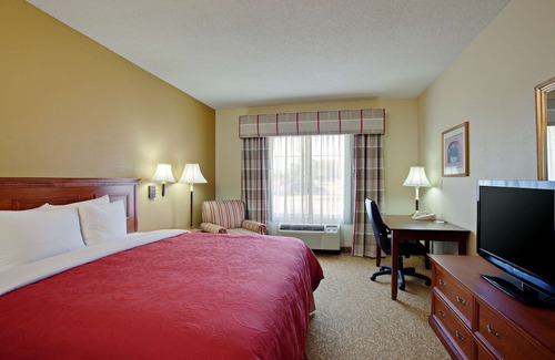 Goldsboro Hotel | Country Inn & Suites by Radisson, Goldsboro, NC