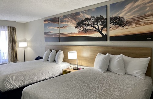 Newnan Hotel | Days Inn by Wyndham Newnan