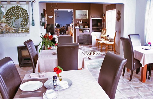 Swakopmund Hotel | Room for 4 Guests - Amarachi Guesthouse in Swakopmund Namibia - Beach in 500m