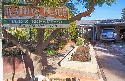 East Side Hotel | Kathys Place Bed and Breakfast