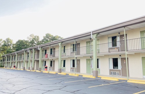 Walterboro Hotel | Ramada by Wyndham Walterboro