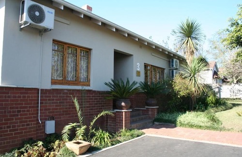 Scottsville Hotel | Thembelihle Guest House