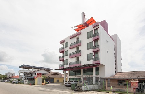 Sungai Rengit Hotel | OYO 90337 Sungai Rengit City Resort 3