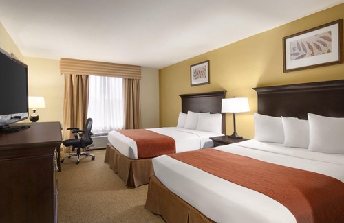 Port Wentworth Hotel | Country Inn & Suites by Radisson, Savannah I-95 North, GA