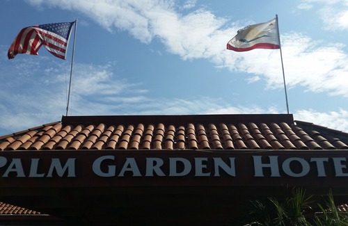 Thousand Oaks Hotel | Palm Garden Hotel