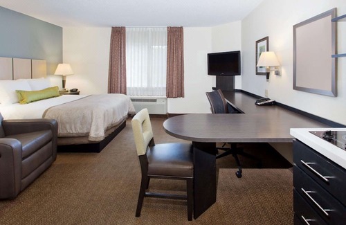 Exchange Place North Hotel | Sonesta Simply Suites Jersey City
