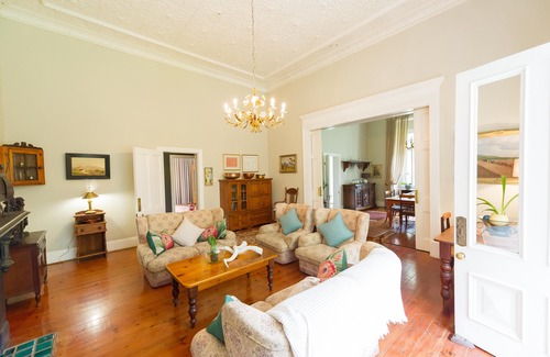 Brooklyn Hotel | Lovely Guesthouse in Pretoria Welcoming You on a Spacious Room with Breakfast