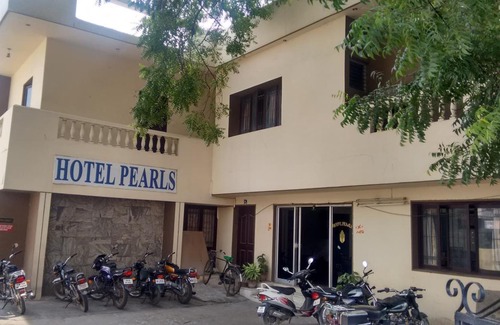 Salem Hotel | Hotel Pearls