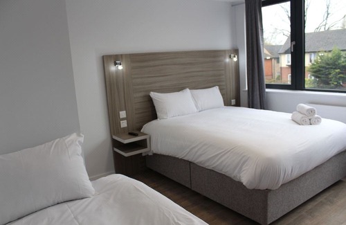 Hillingdon Hotel | Sky Nights Hotel London Heathrow
