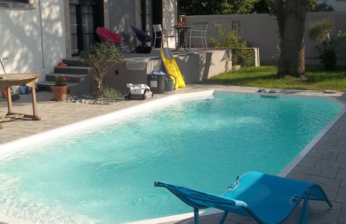 Cugnaux Hotel | Luxury Guest Room, Private Entrance, Shower Room, wc, Terrace, Private