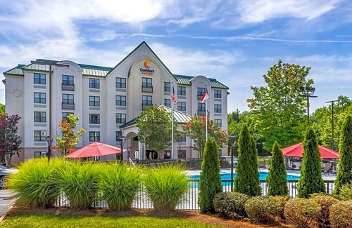 Winston - Salem Hotel | Comfort Suites Hanes Mall
