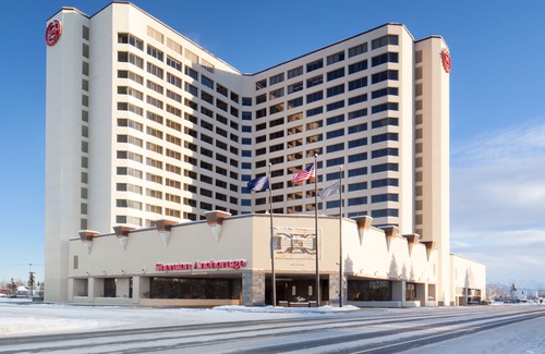 Downtown Anchorage Hotel | Sheraton Anchorage Hotel & Spa