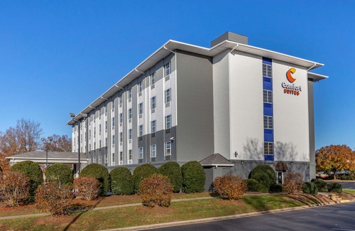 Pineville Hotel | Comfort Suites Pineville - Ballantyne Area