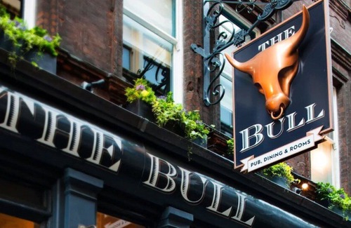 Bishopsgate Hotel | The Bull and The Hide