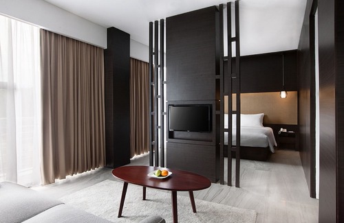 Sukabumi Hotel | Hotel Santika Sukabumi