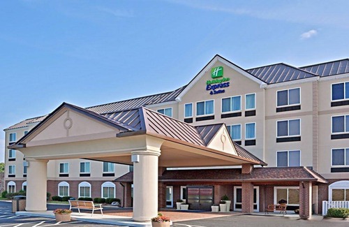 Heath Hotel | Comfort Inn & Suites