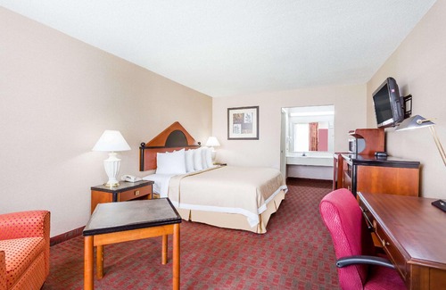 Goldsboro Hotel | Days Inn by Wyndham Goldsboro