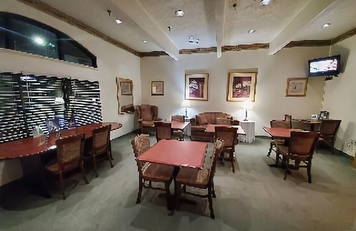 Independence Hotel | Americas Best Value Inn & Suites Independence