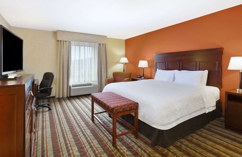 Southgate Hotel | Hampton Inn Detroit/Southgate