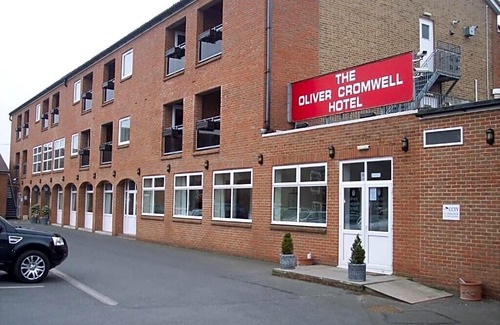March Hotel | Oliver Cromwell Hotel