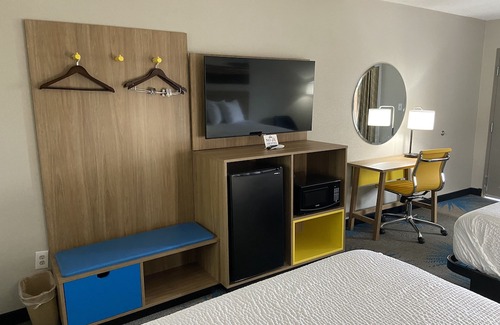 Newnan Hotel | Days Inn by Wyndham Newnan