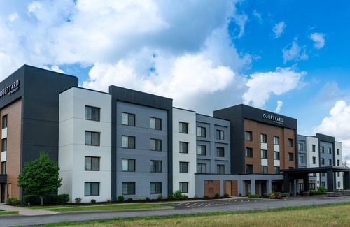 Amherst Hotel | Courtyard by Marriott Buffalo Amherst/University