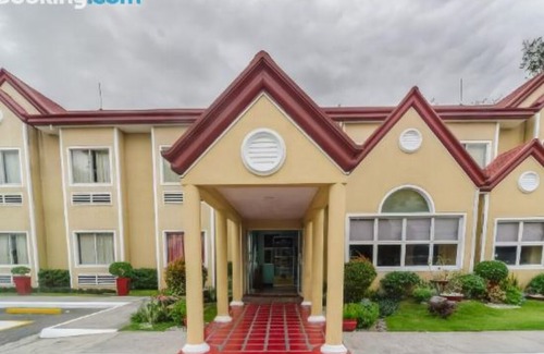 Tarlac Hotel | Microtel by Wyndham Tarlac