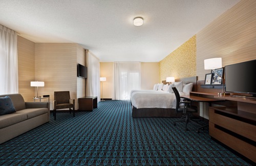 Fifeville Hotel | Fairfield Inn & Suites by Marriott Charlottesville Downtown/University Area