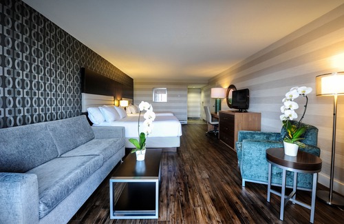 Fallsview Hotel | Holiday Inn Niagara Falls-by the Falls, an Ihg Hotel