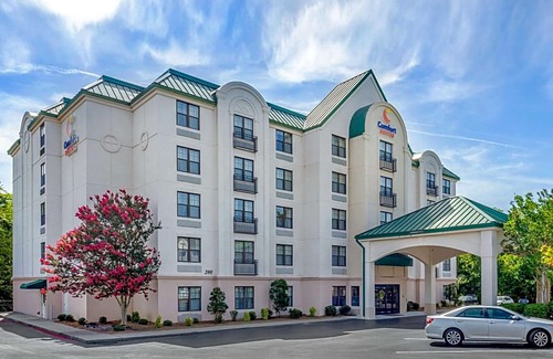 Winston - Salem Hotel | Comfort Suites Hanes Mall