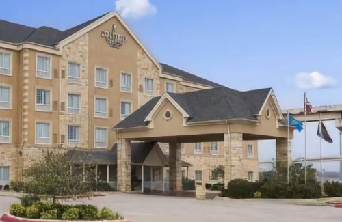 Quail Creek Hotel | Country Inn & Suites by Radisson, Oklahoma City - Quail Springs, OK