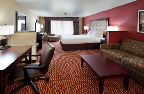 Great Falls Hotel | Holiday Inn Express and Suites Great Falls, an Ihg Hotel
