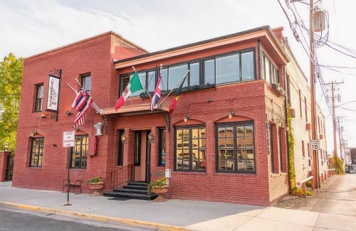 Cody Hotel | Chamberlin Inn