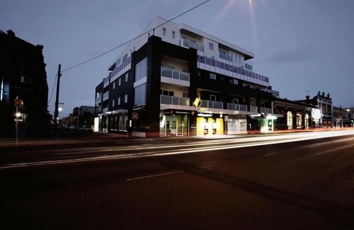 Fitzroy Hotel | Tyrian Serviced Apartments Fitzroy