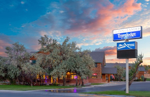 Lander Hotel | Inn at Lander, Travelodge by Wyndham