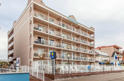 Ocean City Hotel | Comfort Inn Boardwalk