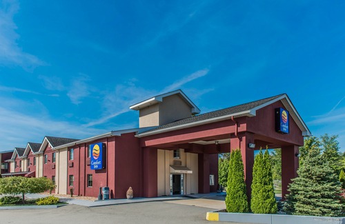 Rostraver Hotel | Comfort Inn Belle Vernon