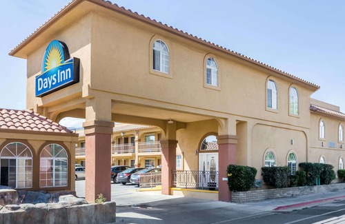 Bishop Hotel | Days Inn by Wyndham Bishop