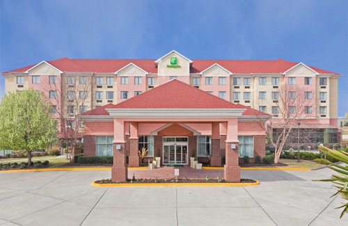 Hattiesburg Hotel | Doubletree by Hilton Hattiesburg, MS