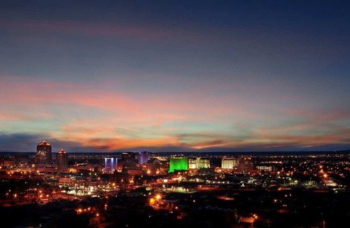 Albuquerque Hotel | Embassy Suites by Hilton Albuquerque