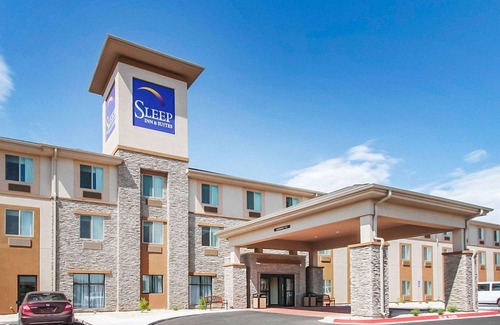 Carlsbad Hotel | Sleep Inn & Suites Carlsbad Caverns Area