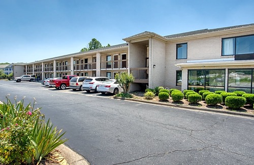 Kannapolis Hotel | OYO Hotel Kannapolis