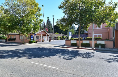 Palo Alto Hotel | Americas Best Value Inn - Sky Ranch