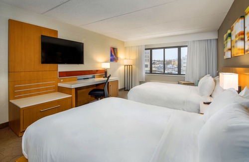 Utica Hotel | Delta Hotels by Marriott Utica