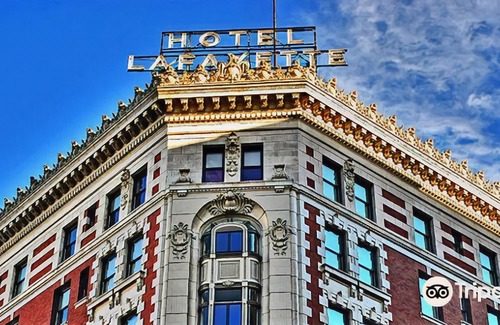 Downtown Buffalo Hotel | Hotel at The Lafayette Trademark Collection by Wyndham
