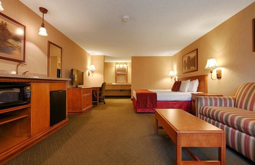 Woodland Hotel | Best Western Shadow Inn